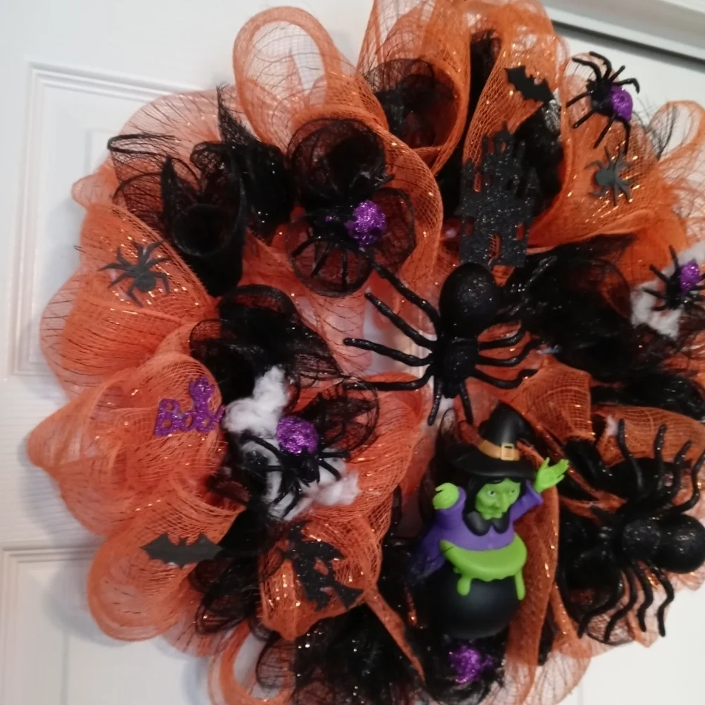 Halloween 14 inch mesh wreath